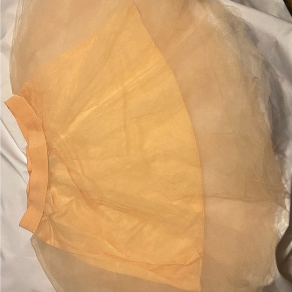 Rue 21 Peach tulle skirt - Picture 2 of 7